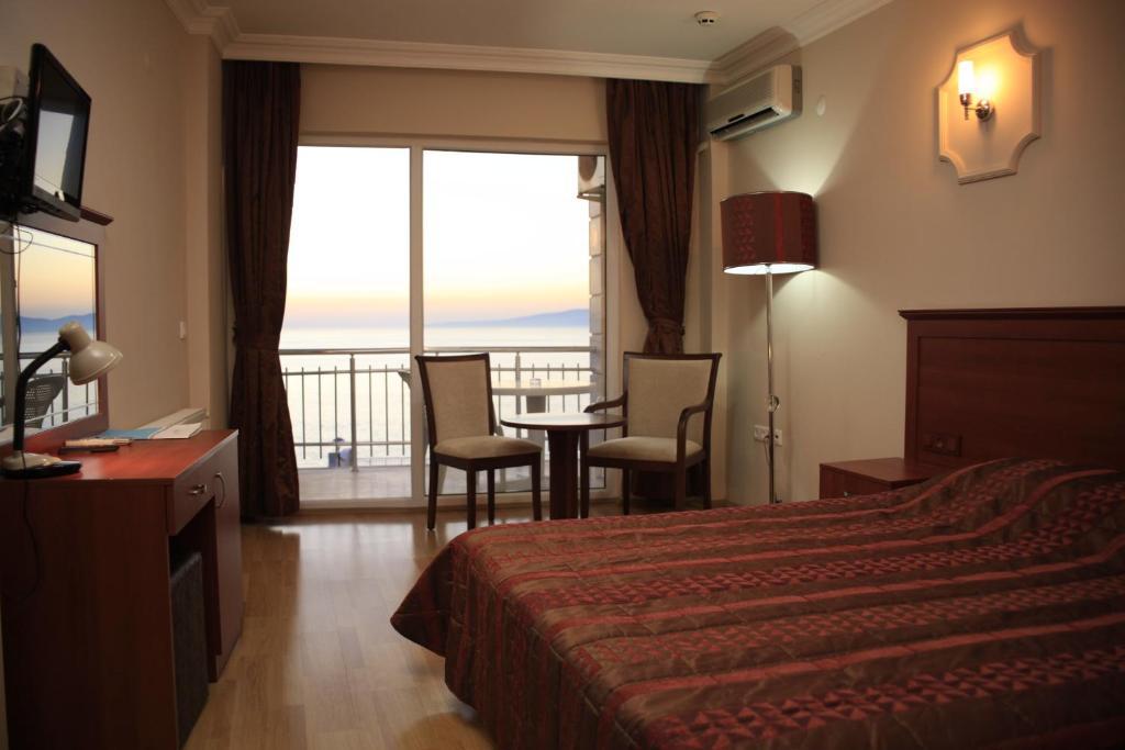 Dogalya Hotel Mudanya Room photo