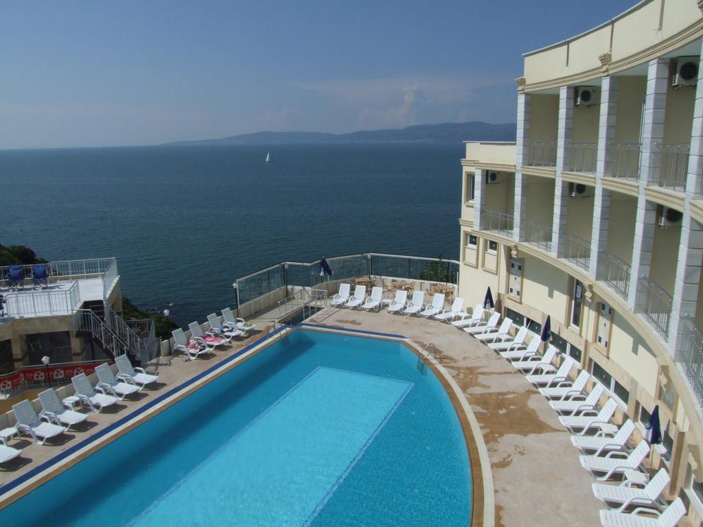 Dogalya Hotel Mudanya Exterior photo